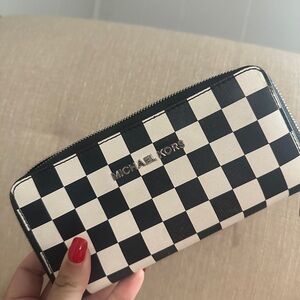 Michael Kors Black Leather checkered Wallet